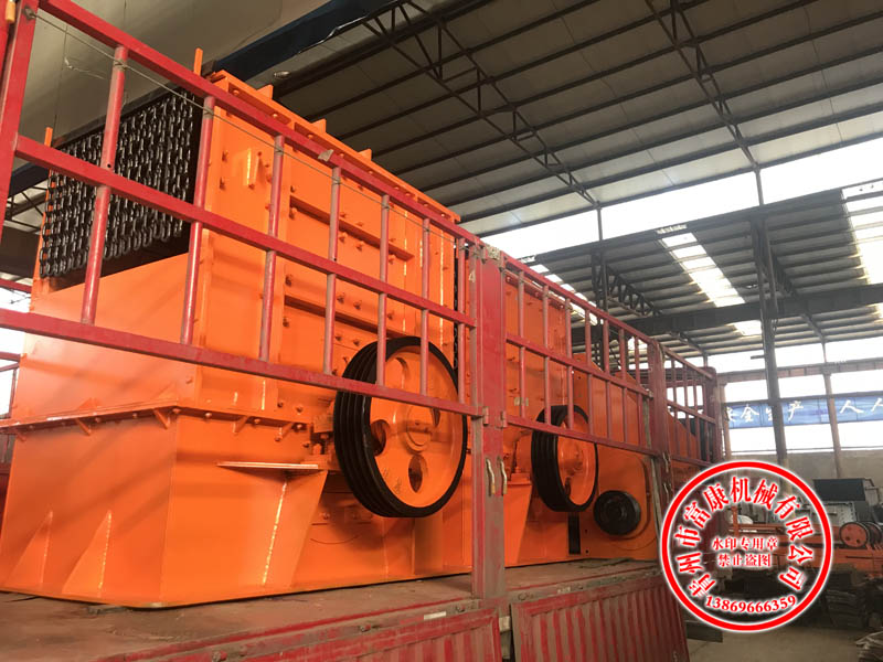 長石、重晶石、石灰石、高嶺土、滑石、鵝卵石、赤鐵、赤鐵礦、石膏等